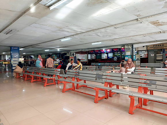 20240502_153734-kota-waiting-area
