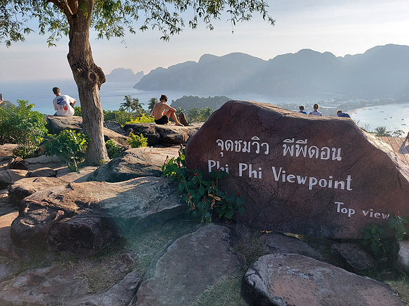 20220129_172239-phi-phi-viewpoint