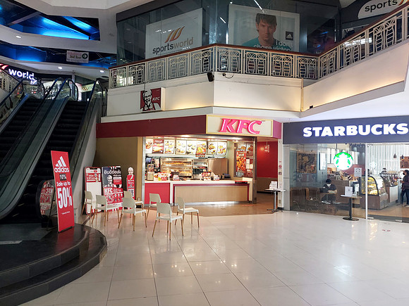 20220223_124721-kfc-starbucks