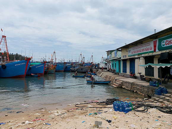 20220420_113050-fishing-port