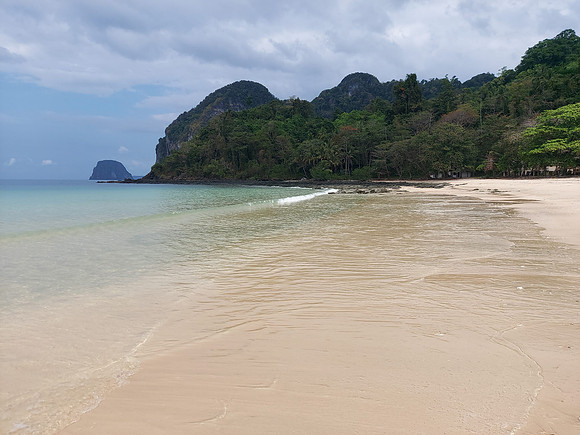 20220209_104344-farang-beach