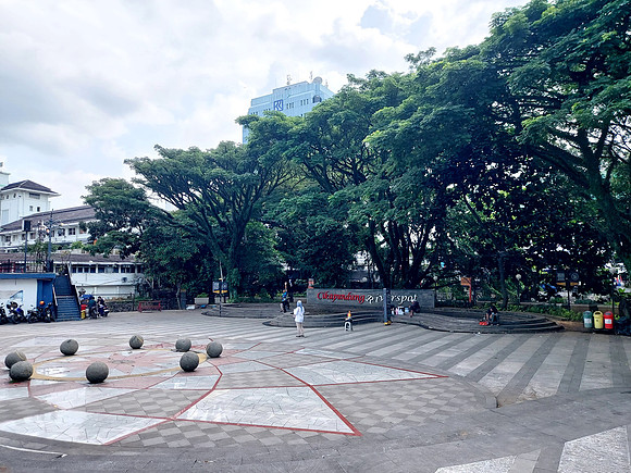 20240428_134535-plaza-cikapundung-river-spot