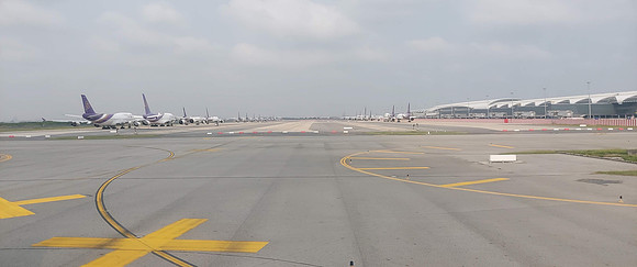 20220302_095410-parked-thai-airways