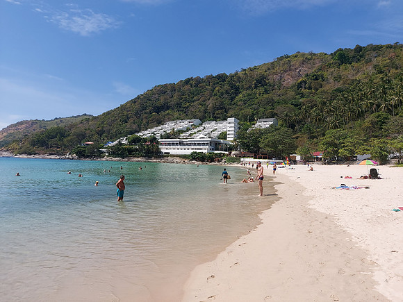 20220126_133851-nai-han-beach