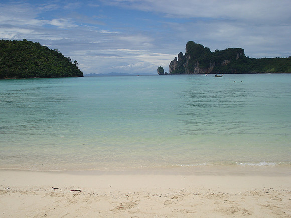 Beach, Koh Phi Phi Don - Thailand.