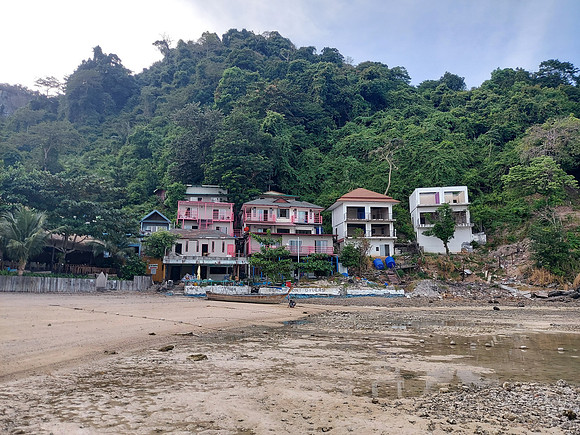 20220130_171517-beachfront-divers