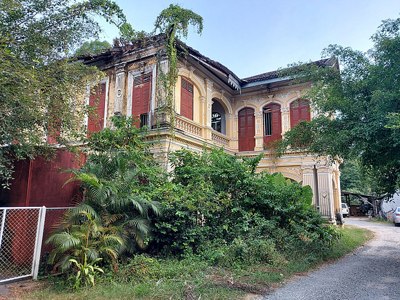 20220124_160153-antique-house
