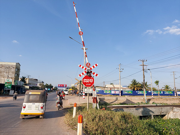 20220114_162707-level-crossing
