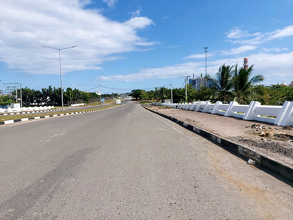20240511_093912-centre-point-of-indonesia-bridge