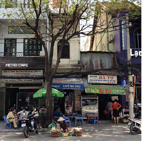 saigon-street-scene