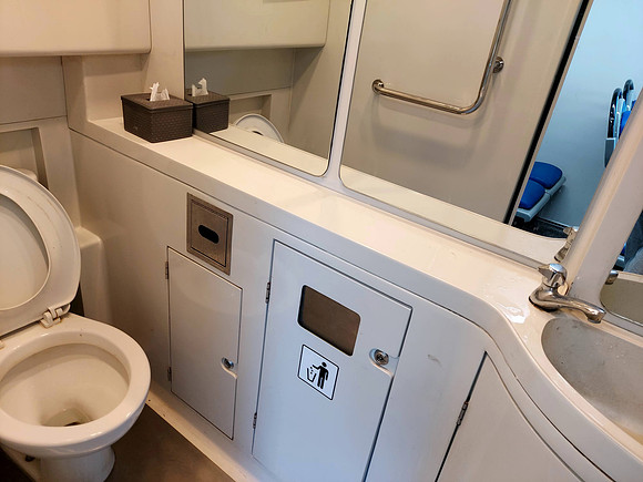 20240513_132822-seat-toilet
