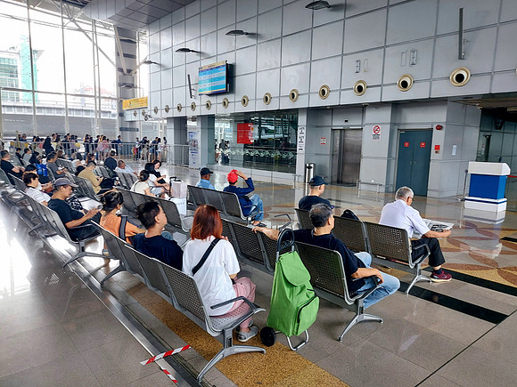 20240414_093409-jb-sentral-waiting-area