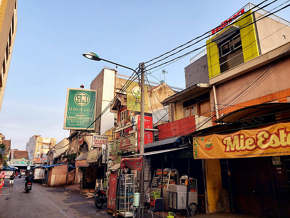 20240428_063713-safidi-hotel-reddoorz-near-pasar-baru