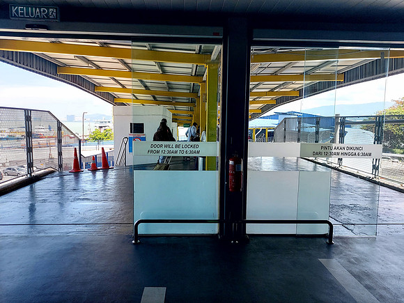 20240517_123406-butterworth-walk-from-train