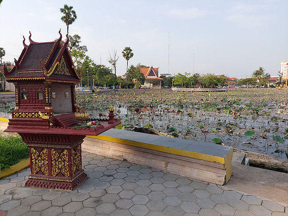20220117_163145-lotus-pond-spirit-house