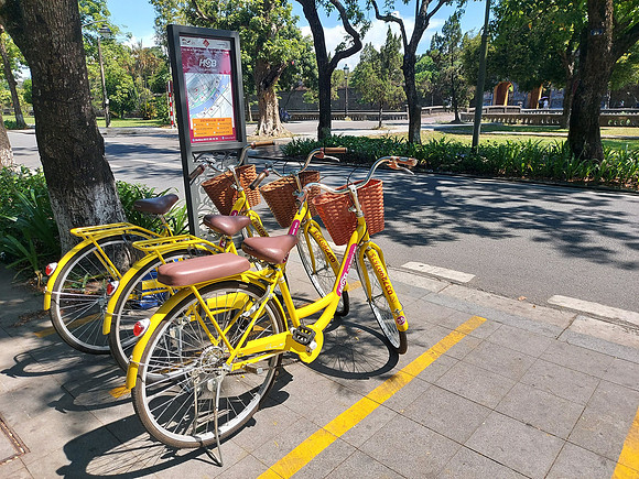 20220627_140509-hue-smart-bike