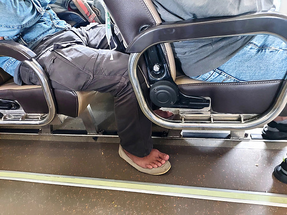 20240429_114758-premium-seats