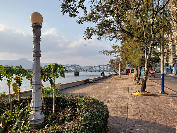 20220118_164215-river-walk