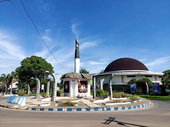 20240425_094050-tugu-pers-bengkulu