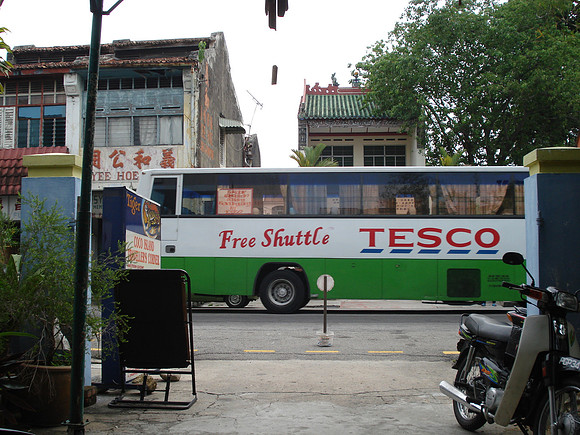 Free shuttle bus to the Tesco Supermarket, Georgetown, Penang - Malaysia.