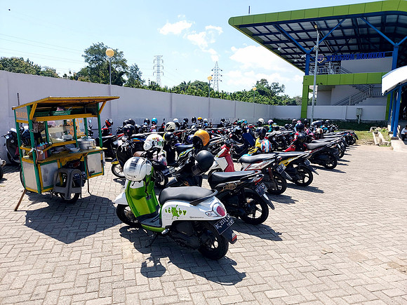 20240513_121802-bakso-bike