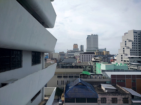 20240522_153525-skyline-from-sakura